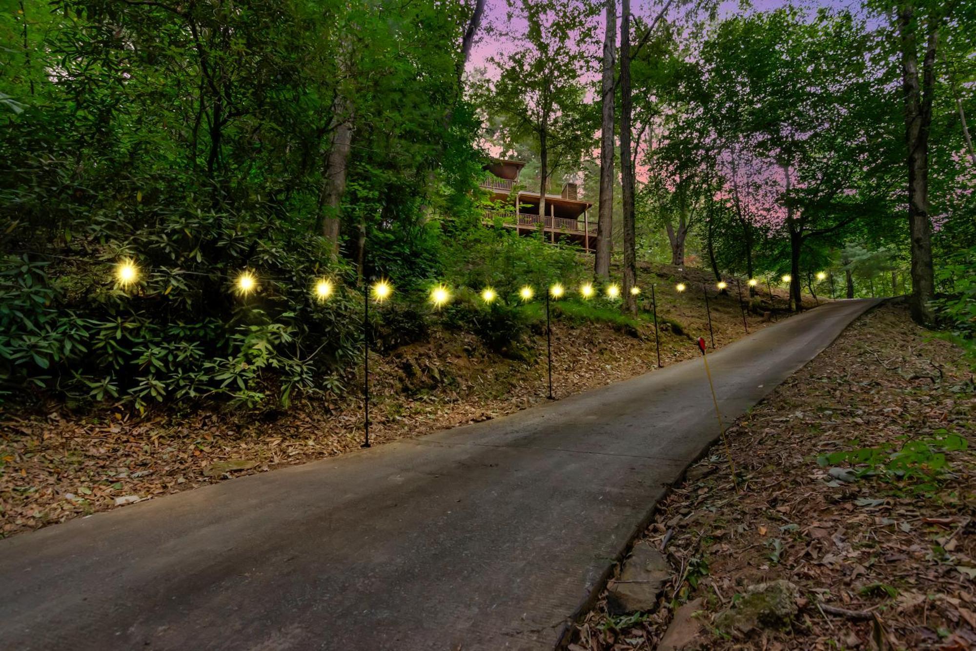 Amazing Creek View Cabin W/ Hot Tub, Firepit & Pool Table Ellijay Zewnętrze zdjęcie